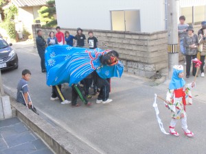 子供獅子舞左